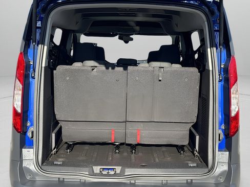 Used 2017 Ford Transit Connect XL image 8