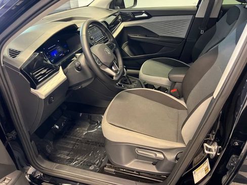 Certified 2024 Volkswagen Taos S w/ MDO Package FWD image 6