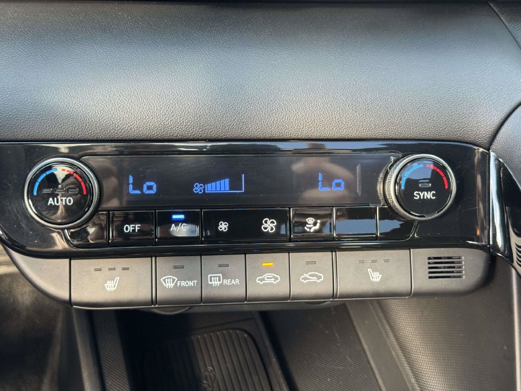 Used 2026 Hyundai Elantra SEL Sport Premium FWD image 28