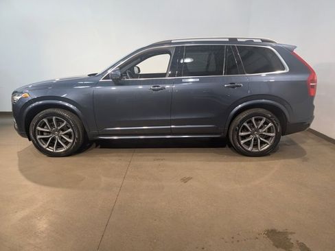 Used 2019 Volvo XC90 T6 Momentum w/ Protection Package Premier image 3