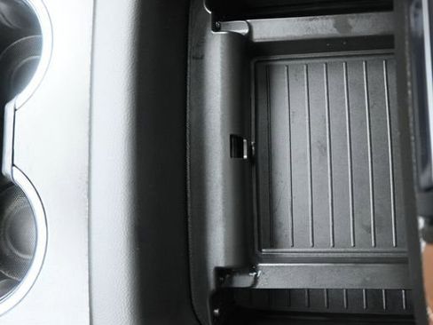 Used 2023 Chevrolet Suburban High Country w/ Premium Package 2 image 30