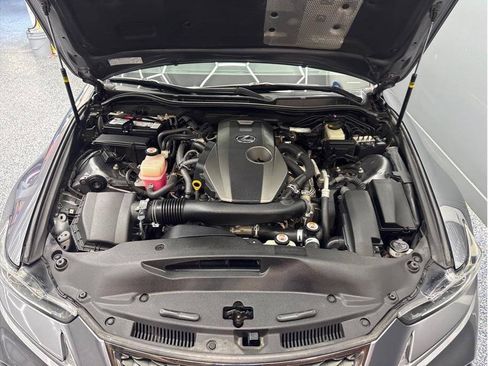 Used 2017 Lexus IS 200t F Sport w/ F Sport Package RWD image 23