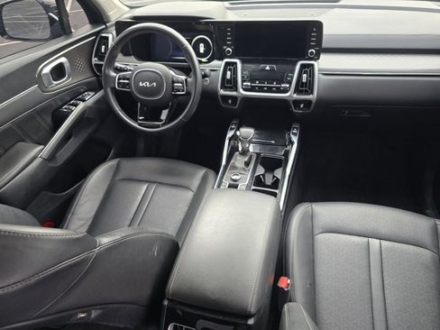 Used 2023 Kia Sorento SX image 23