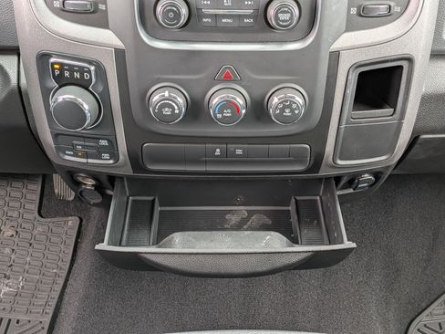 Used 2019 RAM 1500 Express image 30