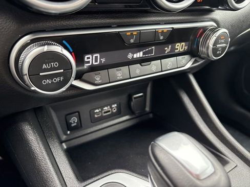 Certified 2024 Nissan Sentra SR image 24