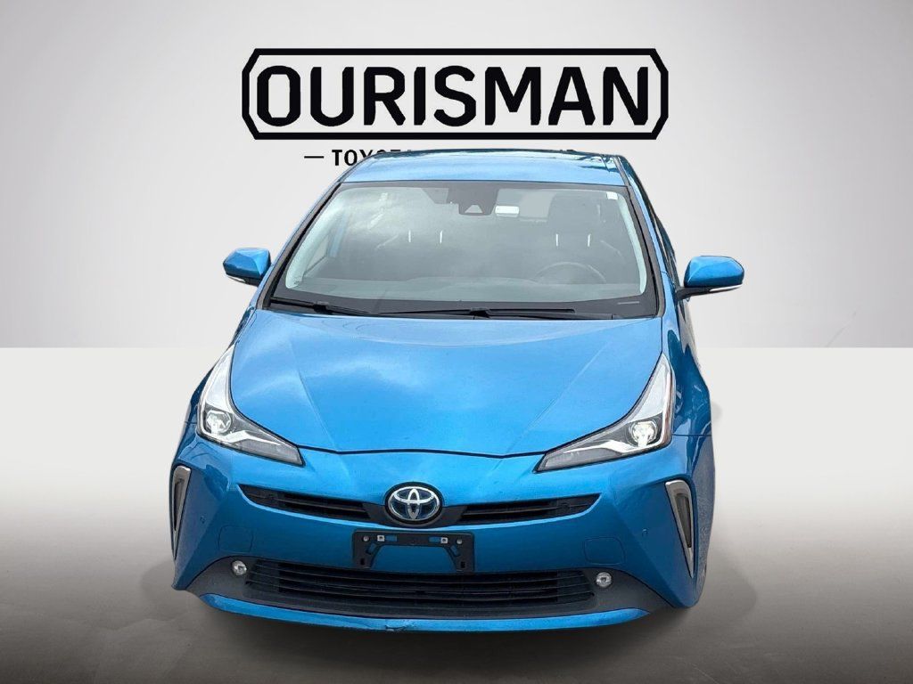 Used 2022 Toyota Prius XLE AWD/4WD image 2