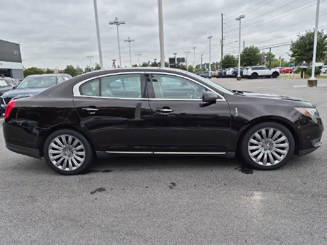 Used 2013 Lincoln MKS FWD image 2