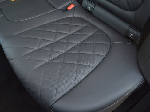 Certified 2025 BMW X5 xDrive40i w/ Premium Package image 29