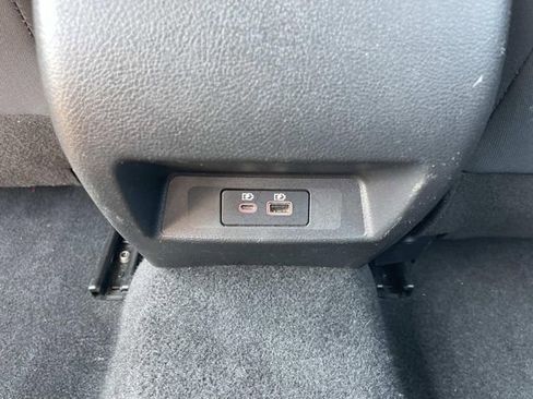 Used 2025 Nissan Altima 2.5 SV FWD image 11