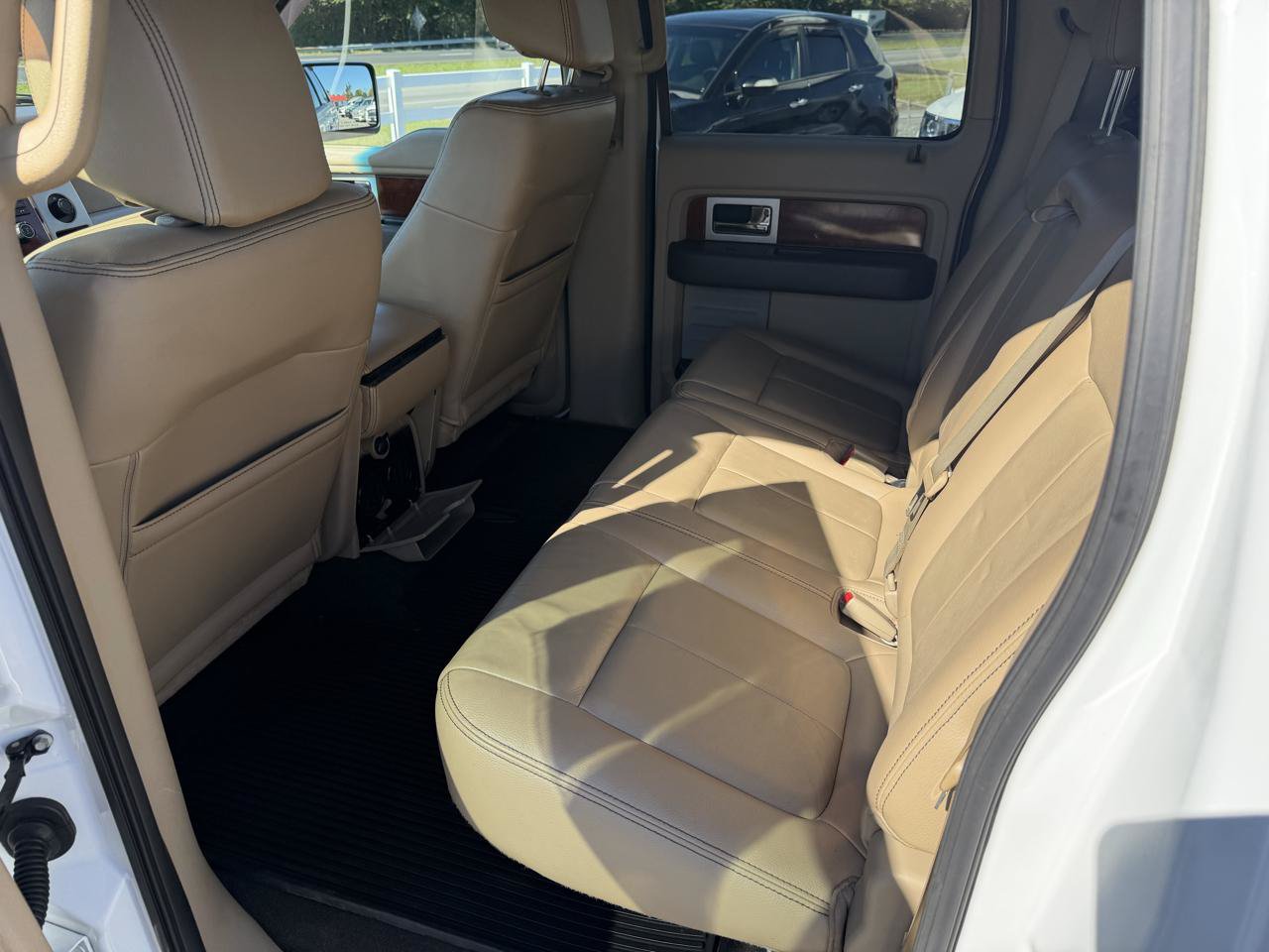 Used 2009 Ford F150 Lariat RWD image 9
