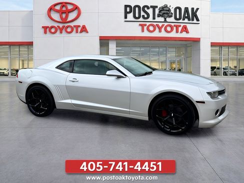 Used 2015 Chevrolet Camaro LS RWD image 20
