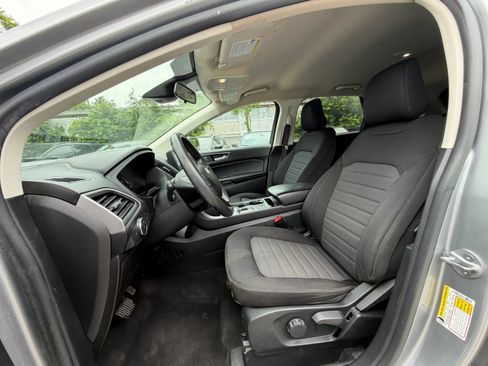 Used 2022 Ford Edge SE w/ Black Appearance Package AWD/4WD image 19