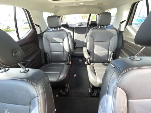 Used 2019 Chevrolet Traverse LT w/ LT Premium Package FWD image 23