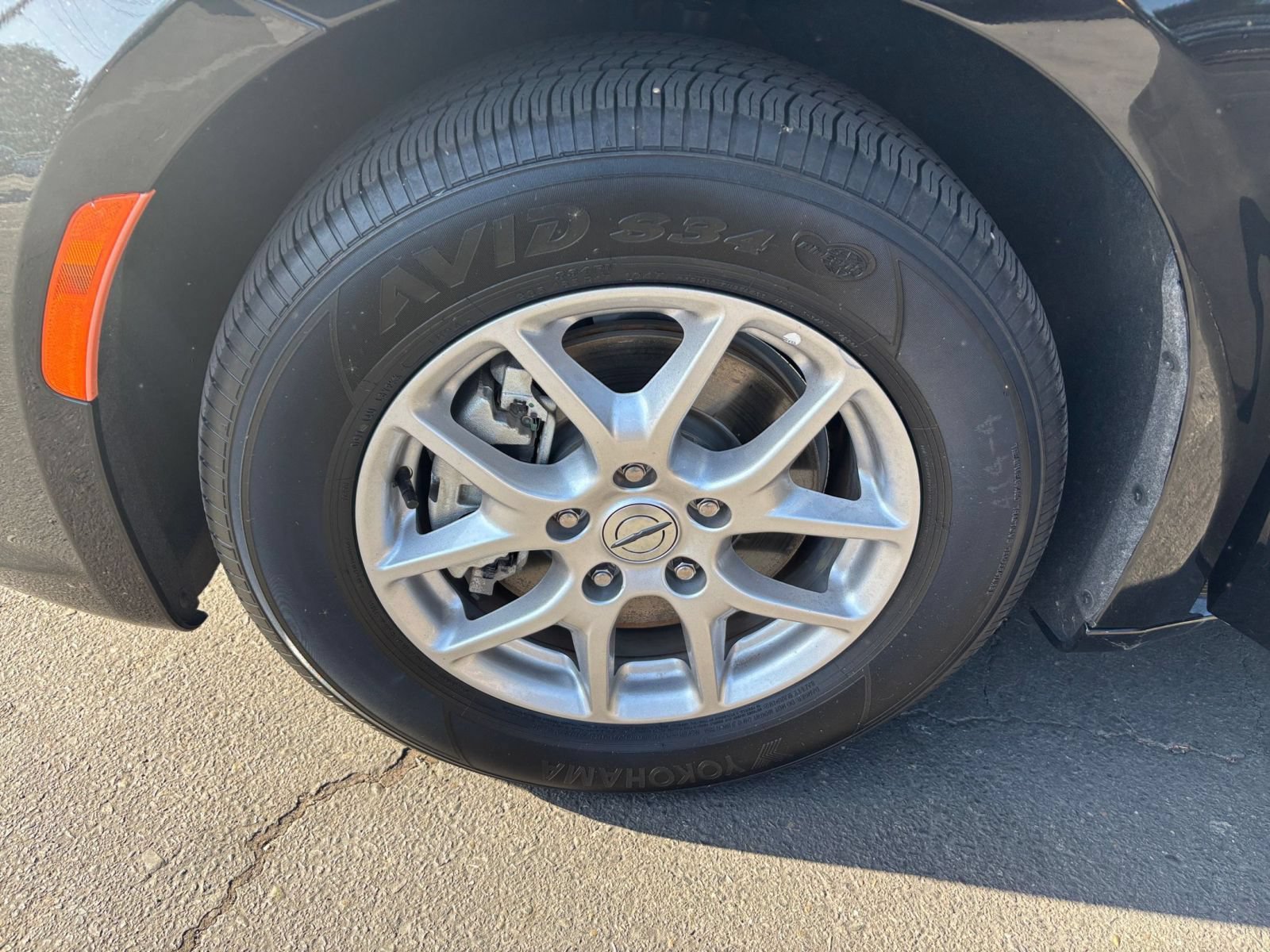 Used 2025 Chrysler Pacifica Select FWD image 32