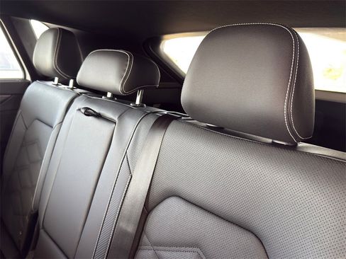 New 2026 Volkswagen Atlas Cross Sport SE image 30