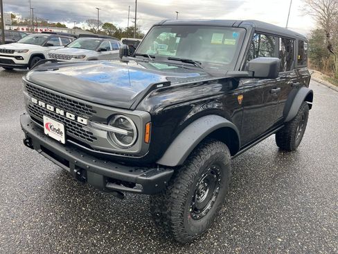 New 2025 Ford Bronco Badlands w/ Sasquatch Package image 4