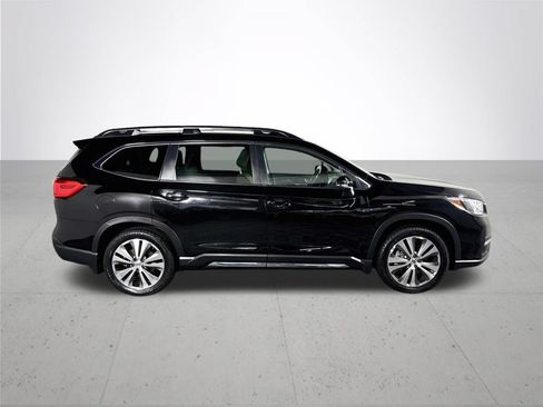 Used 2022 Subaru Ascent Limited w/ Technology Package AWD/4WD image 5