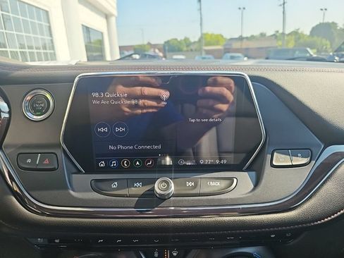 Used 2020 Chevrolet Blazer RS AWD/4WD image 16