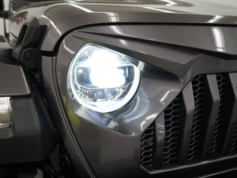 Used 2018 Jeep Wrangler Unlimited Rubicon w/ Dual Top Group image 74