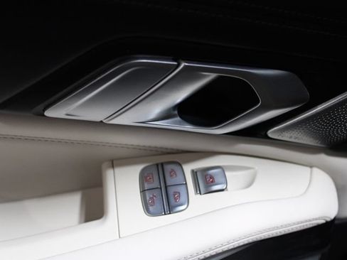 Used 2021 BMW X7 M50i w/ Dynamic Handling Package AWD/4WD image 62