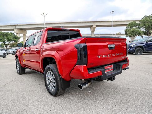 Certified 2026 Toyota Tacoma Limited AWD/4WD image 9