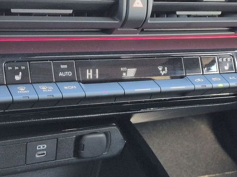 New 2026 Toyota Prius Plug-In Hybrid image 19