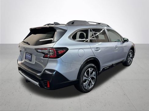 Used 2021 Subaru Outback Limited AWD/4WD image 8