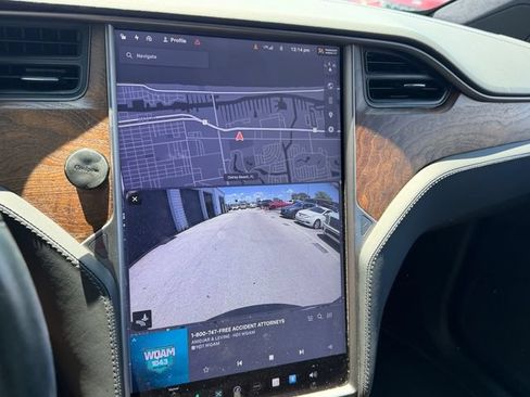 Used 2020 Tesla Model X Long Range AWD/4WD image 18