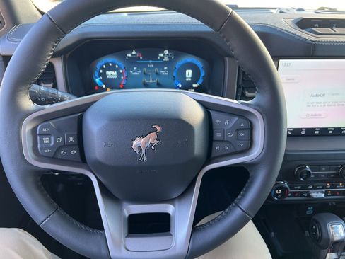 New 2025 Ford Bronco Badlands w/ Sasquatch Package image 22