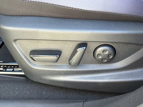 New 2026 Nissan Leaf Platinum+ image 16