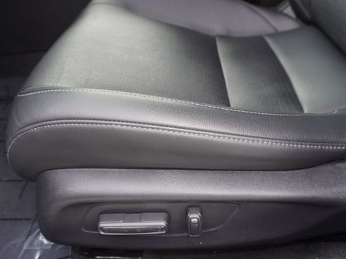 Used 2022 Honda Civic Sport Touring image 12