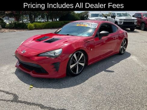 Used 2017 Toyota 86 RWD image 1