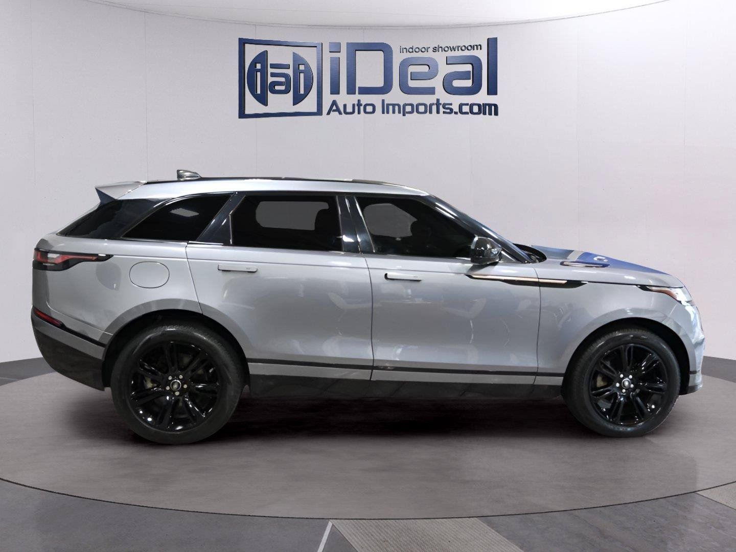 Used 2020 Land Rover Range Rover Velar R-Dynamic S AWD/4WD image 6