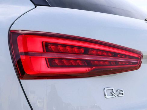 Used 2016 Audi Q3 2.0T Premium Plus w/ Technology Package image 12