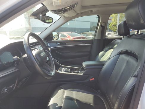 Used 2022 Jeep Grand Cherokee Limited AWD/4WD image 12
