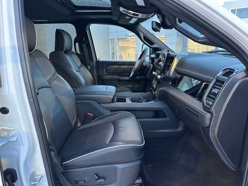 Used 2025 RAM 2500 Limited image 10