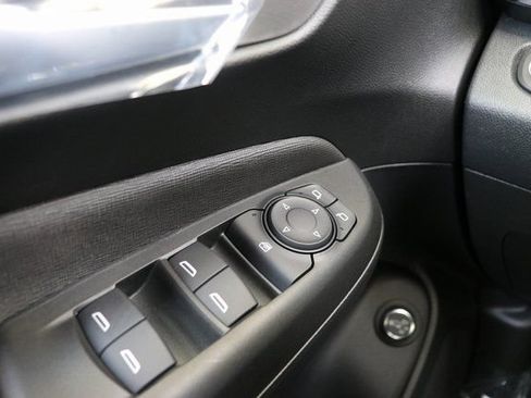 New 2026 Buick Envista Sport Touring w/ Convenience I Package FWD image 19