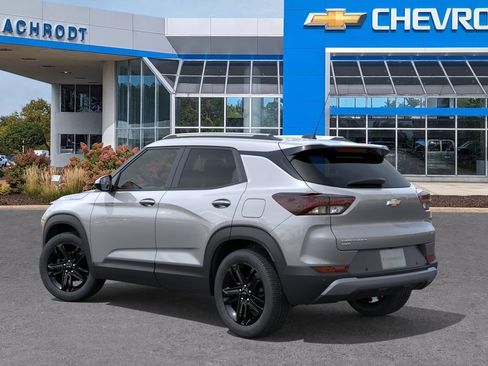 New 2026 Chevrolet TrailBlazer LT w/ Convenience Package AWD/4WD image 3