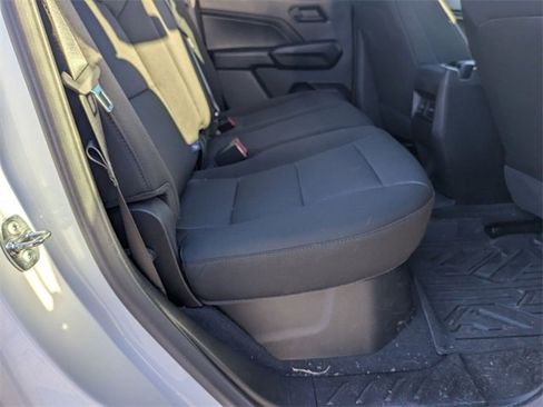 New 2026 Chevrolet Colorado W/T image 32