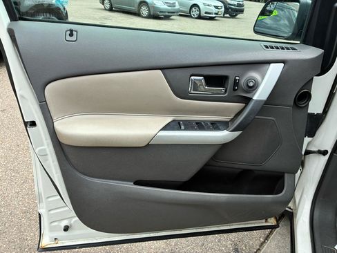 Used 2011 Ford Edge SE w/ 101A Rapid Spec Order Code FWD image 14