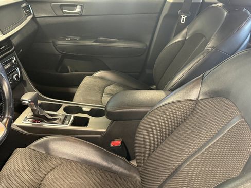 Used 2020 Kia Optima S FWD image 22