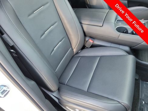 Used 2026 Hyundai Palisade Calligraphy FWD image 22