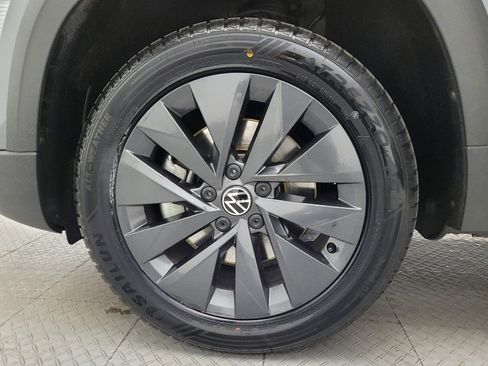 Used 2024 Volkswagen Taos S FWD image 31
