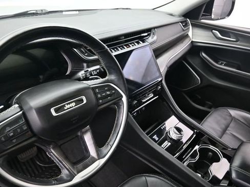 Used 2021 Jeep Grand Cherokee L Limited image 23