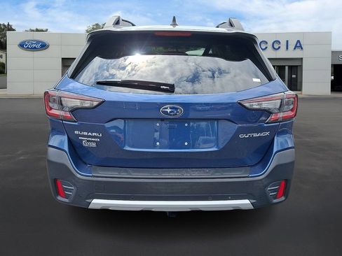 Used 2022 Subaru Outback Limited AWD/4WD image 5
