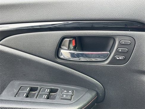 Used 2018 Honda Ridgeline Black Edition image 23