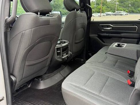 Used 2019 RAM 1500 Big Horn AWD/4WD image 29
