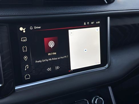 Used 2022 GMC Yukon XL Denali image 20