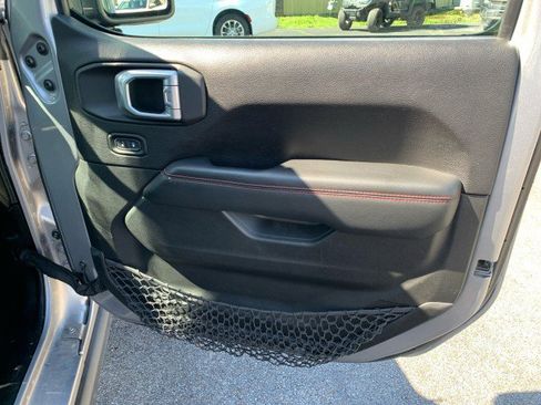 Used 2020 Jeep Gladiator Rubicon image 20