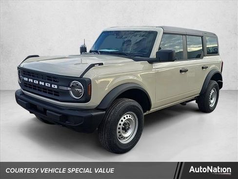 New 2025 Ford Bronco 4-Door image 1